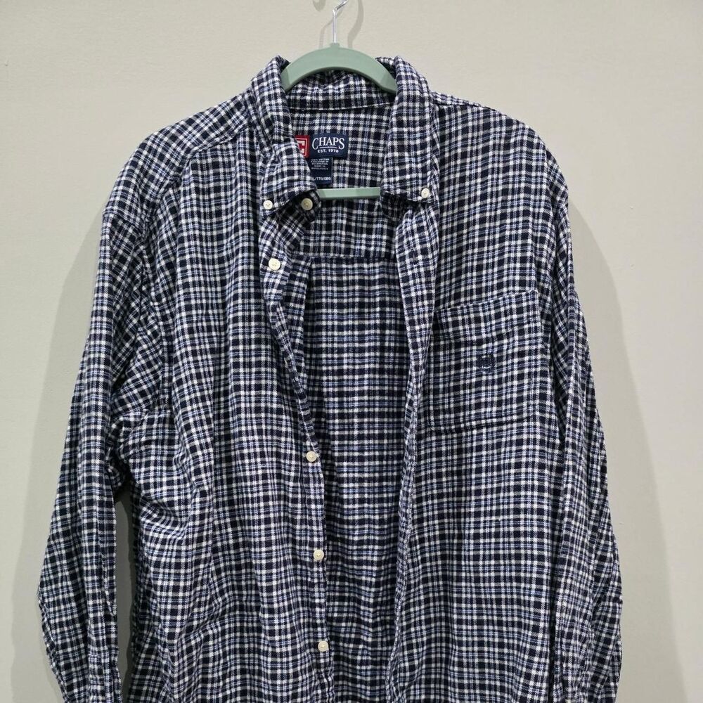 Chaps Men's Blue and Navy Shirt